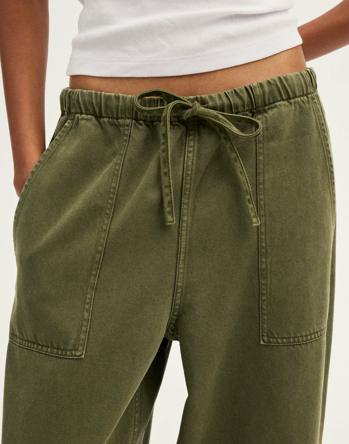 Pull-On Barrel-Leg Utility Pants in Airy Denim