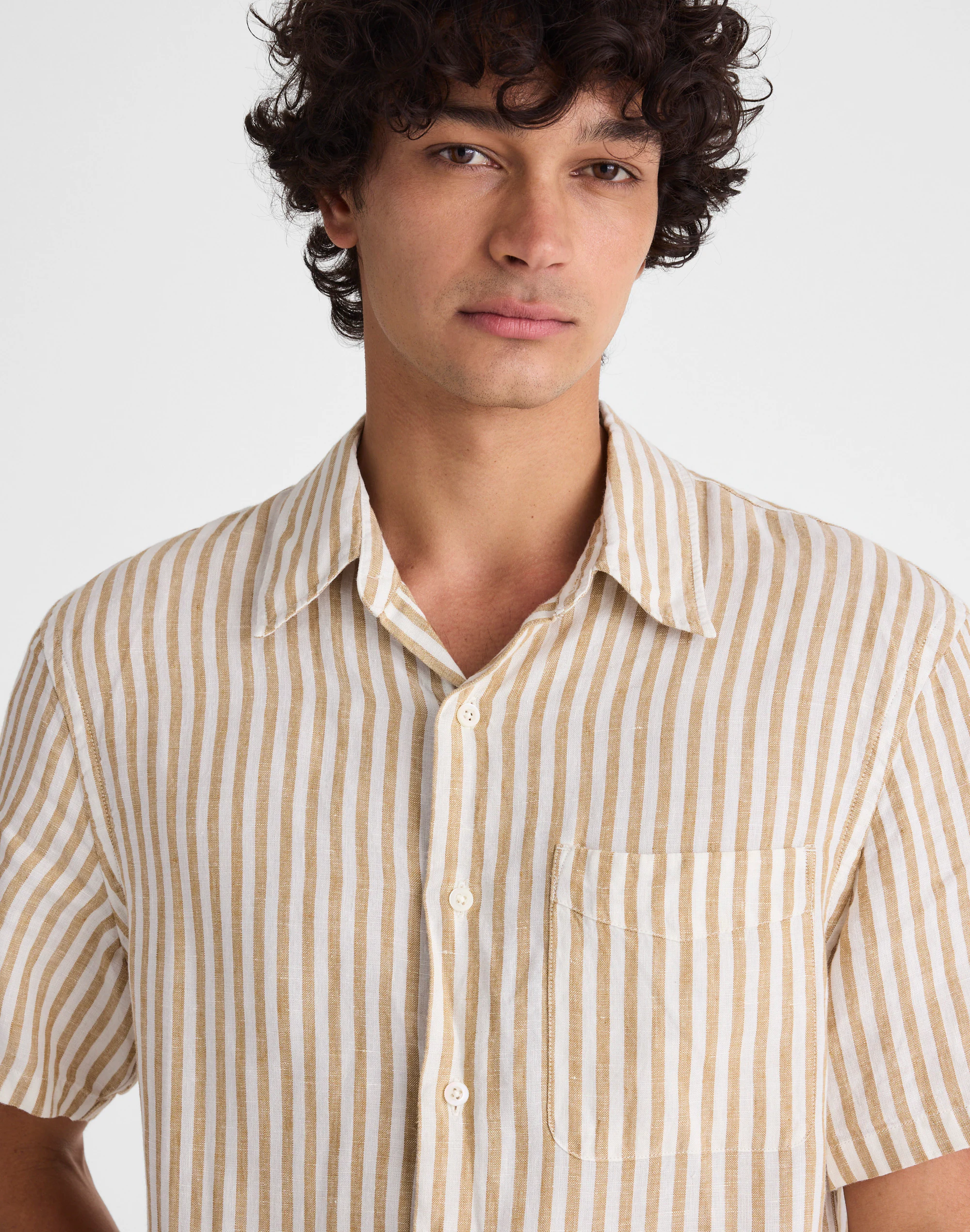 The Allday Short-Sleeve Shirt in Linen — image 5