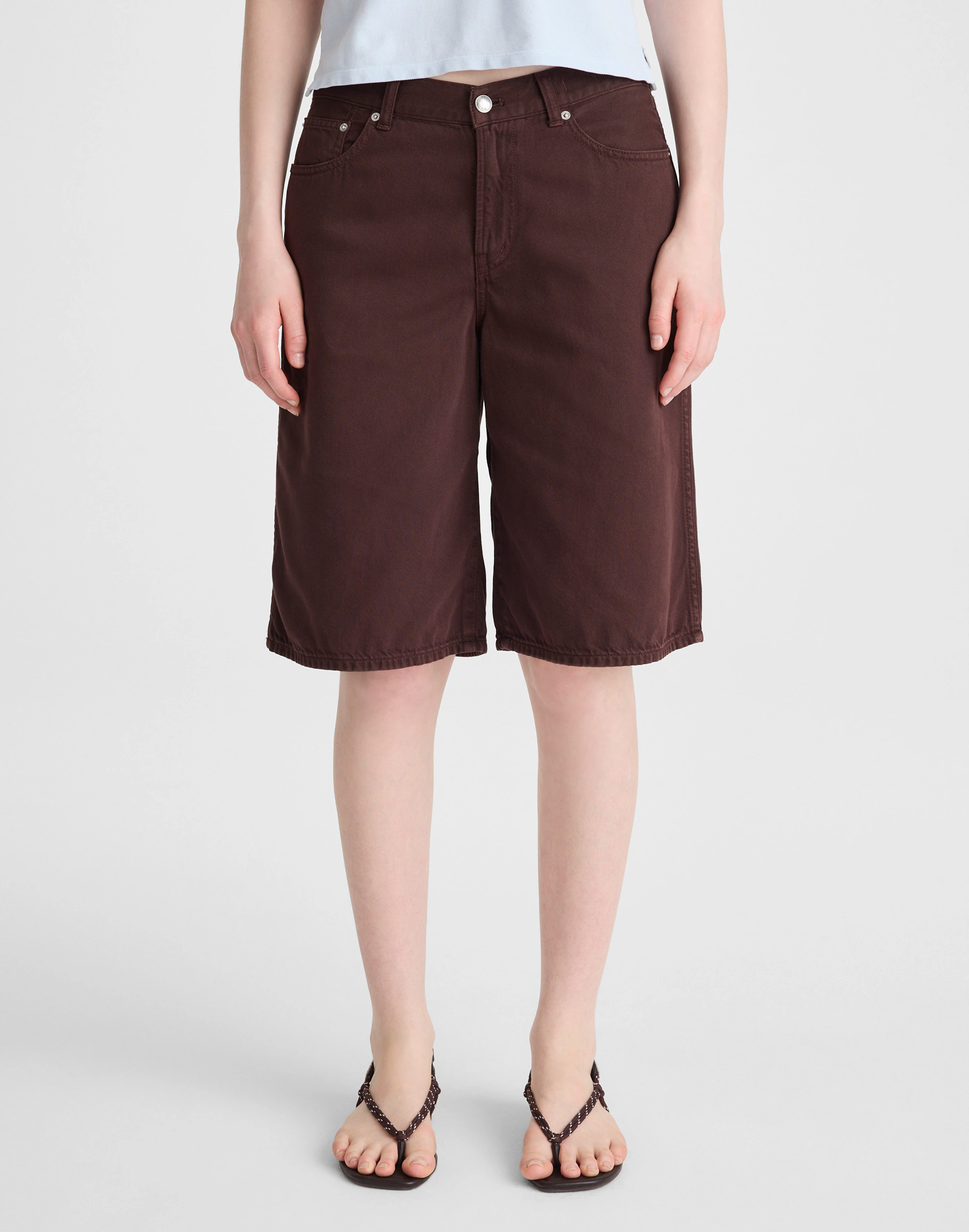 The V-Waist Bermuda Short in Airy Denim — image 2