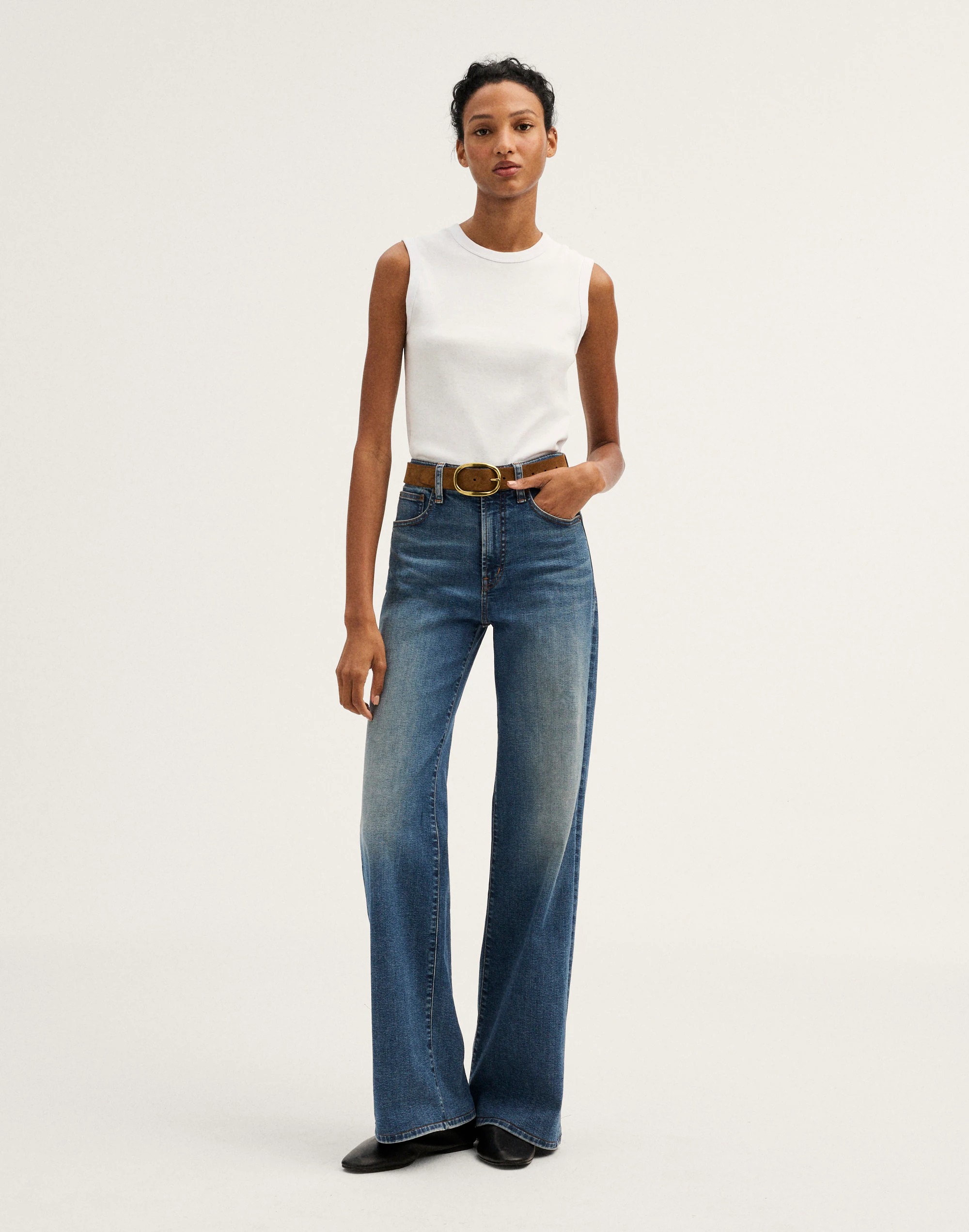 The Wide-Leg Jean in Super Stretch Denim